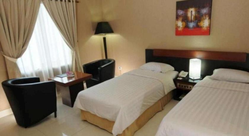 Orchardz Hotel Gajah Mada Понтианак Экстерьер фото
